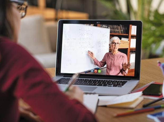 Manipal Global Education forays into edtech, plans Rs 100 cr investments Manipal Global Education forays into edtech, plans Rs 100 cr investments