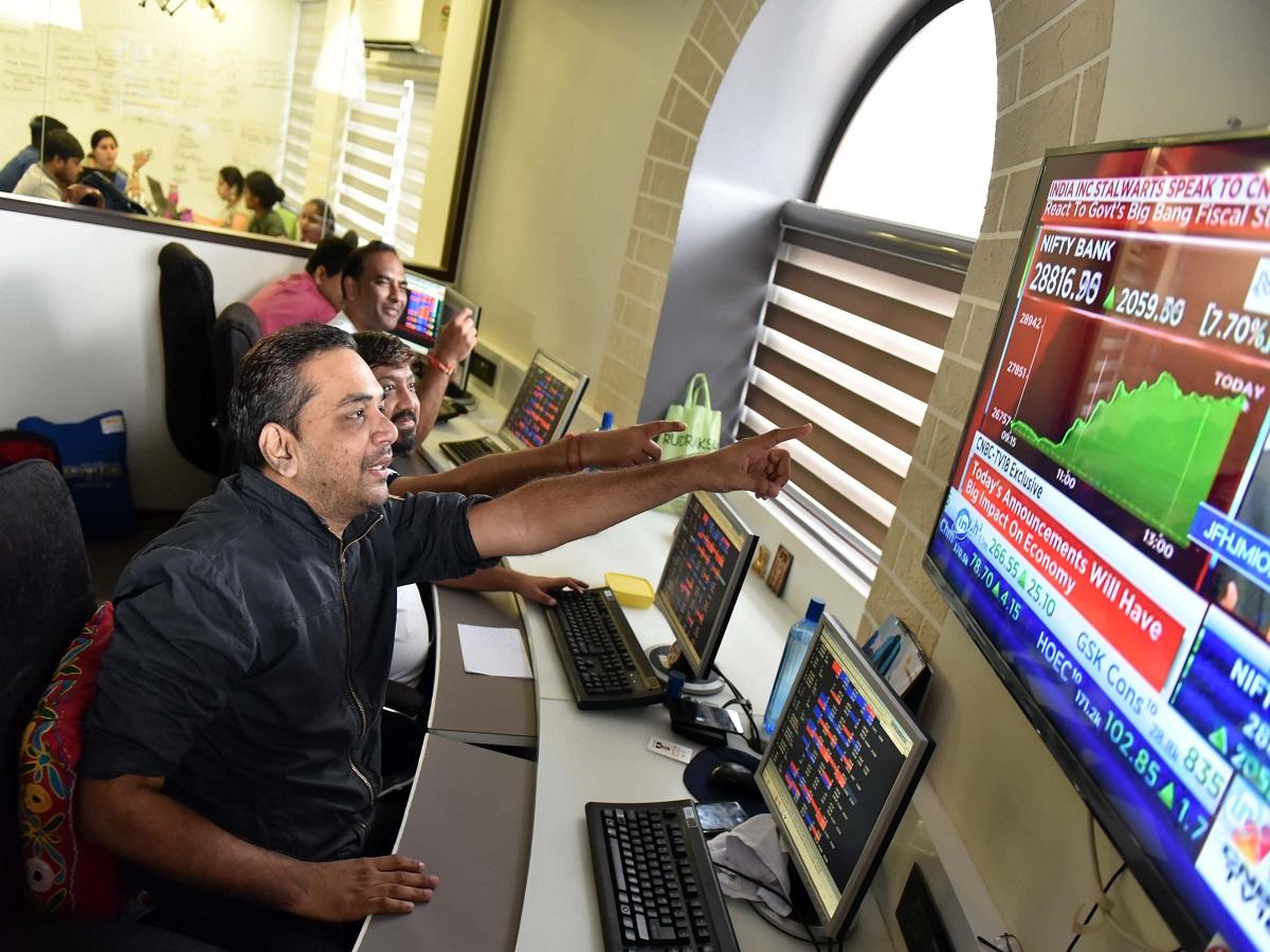 Apollo Micro surges 10% on inking multiple agreements with DRDO Apollo Micro surges 10% on inking multiple agreements with DRDO