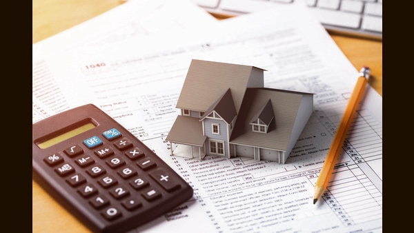 How tax on rental income works for NRIs?